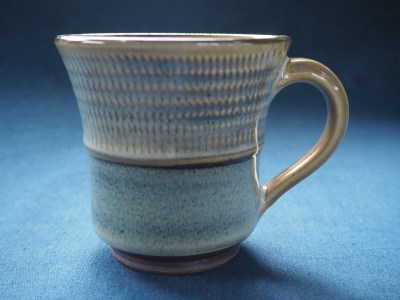 小石原焼藁白釉飛鉋マグカップ(太田熊雄窯) H29