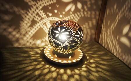 陶器のランプシェード『光の花』 手作り 陶器 ランプ 照明　広川町 / やす波窯[AFAY010]