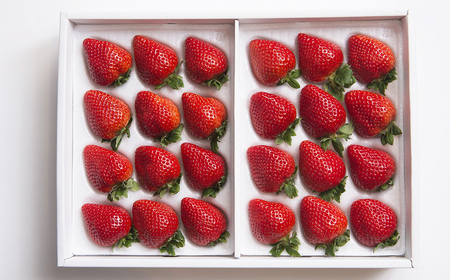 福岡産あまおうギフト箱(24-30粒) 4A6