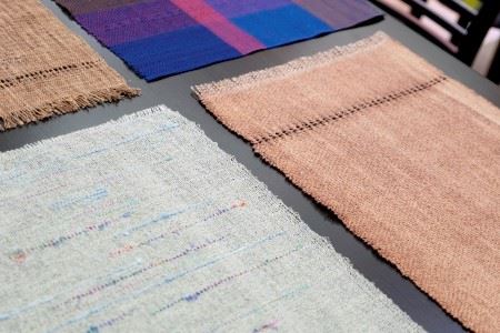 さをり織り テーブルマット 2枚【(有)とよべ呉服店】 [ABBL001] 