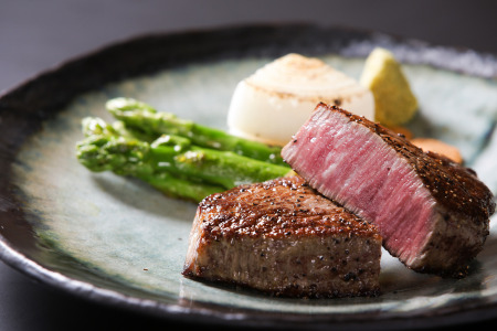 不揃いでも味は一級品！佐賀牛フィレカットステーキ 計1kg ヒレステーキ：B800-002