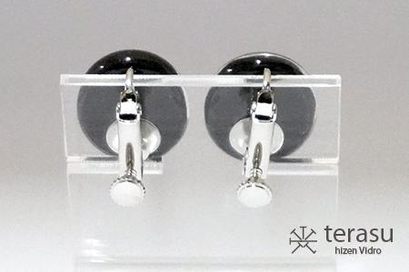 肥前びーどろイヤリング（青・楕円） 工芸品 伝統工芸品 副島硝子