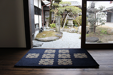 鍋島緞通【手織り】60×90cm 牡丹文花十字文様:C711-001