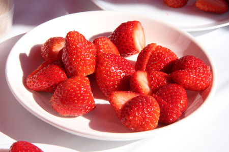 佐賀県産 いちごさん 240g×4パック：B145-012