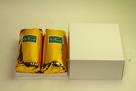 シェフの自信作【抹茶のロールケーキ】2本セット：B150-052