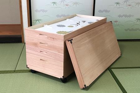 柿渋染め総桐衣裳箱 キャスター付4段 PKR-4C：B800-001