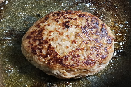 佐賀牛入り特製ハンバーグ約120ｇ×20個 180-J1349