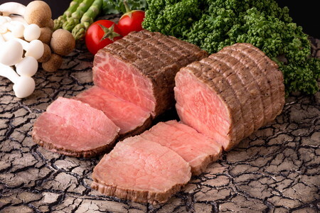 【定期便】特選佐賀牛毎月月替わりでお届け全12回 J1172