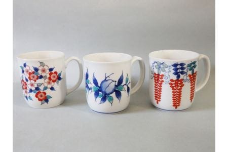 【伊万里焼】色鍋島マグカップ（どちらか1つお届けします）【市川冬山窯】 037-H1231