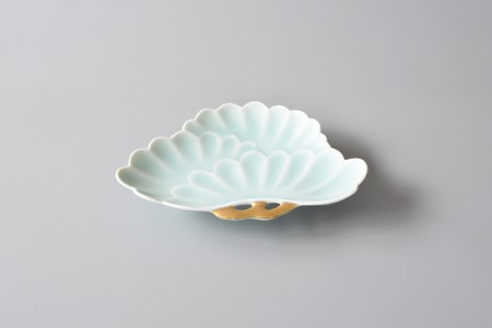 【伊万里焼】青磁 小皿 モイスト金彩三階松 028-H1184
