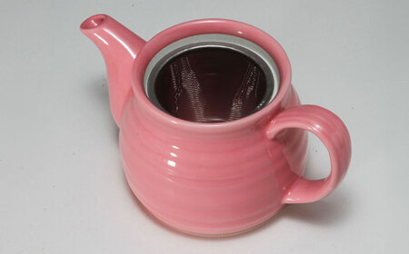 有田焼 ポット型急須 桜色 /やきもの工房 成[UDU006] 急須