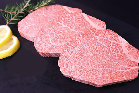 佐賀牛ヒレステーキ 150g×3枚 合計450g【贅沢な柔らかさ 繊細な風味 脂身が少ない 肉質 とろける食感 品質 希少なヒレ部分 安心 安全 深い旨み 上品 洗練された味わい】(H118108)