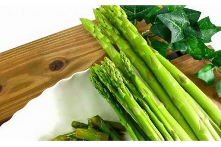 【先行受付 令和8年3月より発送】朝採りアスパラ定期便1kg×6回 (H013109)
