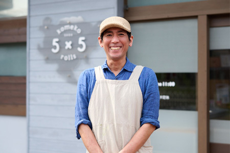 【プレミアム米粉ロールケーキ】自家製焦がしキャラメルロール (H053289)