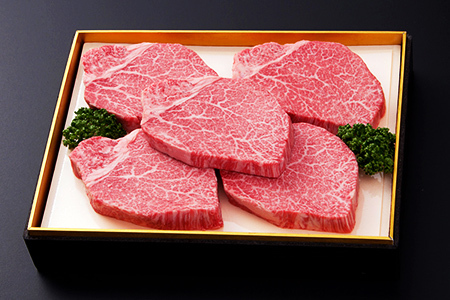 【佐賀牛】ヒレステーキ180g×5枚 ＜全3回定期便＞ 【和牛 お肉 最高級 黒毛和牛高級 厳選 グルメ ギフト お取り寄せ やわらかい 脂少なめ 食べやすい】(H081115)