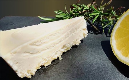 植物性100％ Vegan Raw Cake Cheese（レアチーズ／Lサイズ）☆お砂糖☆小麦粉☆乳製品不使用のスイーツ ヴィーガンローケーキ 吉野ヶ里町/Dondonyokunaru [FCF037]