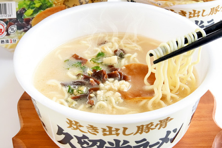 焼豚ラーメン・カップ麺詰合せ 計24食入(12食×各1ケース) K001044