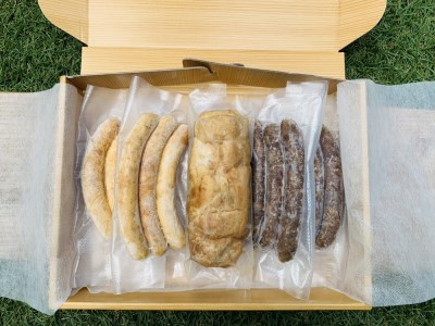 FB020_犬の無添加おかず☆燻製の香りがたまらないスモークチキン＆いのししソーセージ＆スモークチキンハム