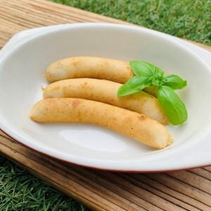 FB021_犬の無添加おかず☆燻製の香りがたまらないスモークチキン＆いのししソーセージ【6回定期便】