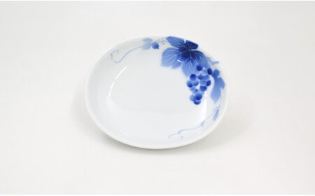 A25-463 深川製磁 有田焼 ブルーワイナリー ペア楕円 和皿 ブルー＆ホワイト エアログラフ ブドウの絵 食器 取皿 白磁 うつわ