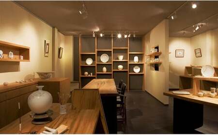 肥前赤絵窯元 鷹巣 梅文様 マグカップ（青）食器 うつわ 器 コーヒーカップ マグカップ 陶磁器 有田焼 A24-125