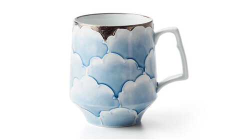 プラチナ牡丹モーニングマグカップ（ピンク・ブルー）ペア 柳屋 和食器 有田焼 食器 うつわ 器 ぼたん 花 プラチナ かわいい おしゃれ マグ カップ コーヒーカップ 2個セット ペアセット ギフト 贈答 35000円 3.5万円 A35-506