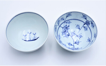 有田焼 青花 絵変りペア飯碗 あや千 有田焼 お茶碗 ご飯茶碗 ゆのみ ごはん茶碗 湯呑 和食器 食器 うつわ 器 35000円 3.5万円 A35-399