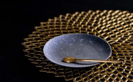 【煌めきの一枚が特別を演出】有田焼 麟 Lin 15.5cm 小皿 2枚セット (Blue)【金照堂】プレート 小皿 食器 ハレの日 おもてなし 有田焼 ディナー 青色 ブルー A27-9