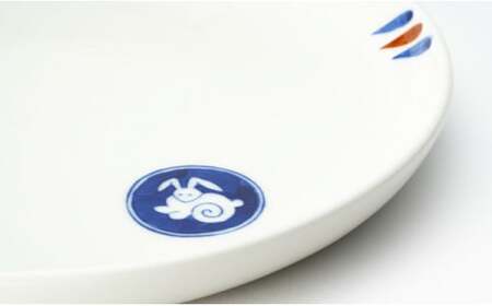 有田焼 月見うさぎ ペア楕円プレート【深川製磁】食器 器 うつわ 染付 2枚 セット A60-91