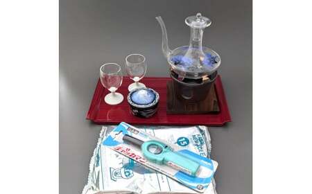 桜が咲くと飲み頃に! 耐熱桜燗瓶酒器セット【東洋セラミックス】有田焼 お正月 晩酌 日本酒 燗酒 熱燗 A35-297