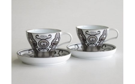 A80-13 有田焼 JS古伊万里草花紋・ペアカップ&ソーサー ARITA PORCELAIN LAB(アリタポーセリンラボ)