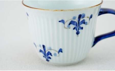 有田焼 リーヴス しのぎゆるり マグカップ 1個【皓洋窯】食器 たっぷり 手描き ティータイム おしゃれ かわいい お家カフェ A18-259