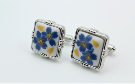 二宮閑山 有田焼カフスボタン 青桜 A30-777