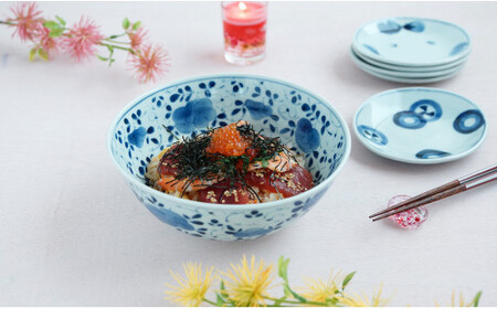 山口洋一工房 小花散し玉縁6寸鉢 有田焼 A40-99