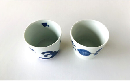 有田焼 染付ペアそば猪口（波千鳥と花つなぎ）深海三龍堂 A17-14