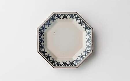 有田焼 徳幸窯 古染付八角皿 2枚セット【ヤマト陶磁器】食器 器 うつわ 有田焼 徳幸窯 古染付八角皿 2枚セット【ヤマト陶磁器】食器 器 うつわ