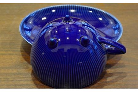 香蘭社◆有田焼◆ピンストライプ(R)カップ&ソーサー『Ruri』