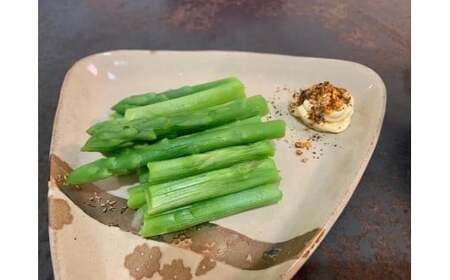 N-244 朝採れアスパラガス700ｇ 朝採れ即発送「明日はパラダイス」 アスパラ アスパラガス 700g シャキシャキ 食感 グリーンアスパラガス 新鮮 産地直送 野菜 冷蔵 みずみずしい 朝とれ 朝採れ 生野菜 太良町 佐賀