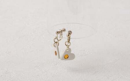 イヤリング ／ アクセサリー 装飾品 ガラス ビードロ ガラス細工 陶器 ハート 長崎県 長崎市