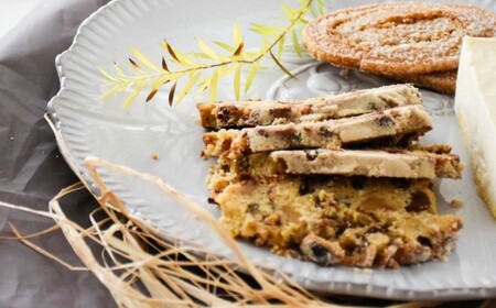 【14営業日以内発送】HAPPY PAN シュトーレン ／ クリスマス 冬 パーティー プレゼント ハッピーパン 贈り物 ギフト ご褒美 スイーツ お菓子 ケーキ パン 焼き菓子 洋菓子 ドイツ菓子 伝統菓子 保存料不使用 着色料不使用 ドライフルーツ シュトレン お土産 長崎市