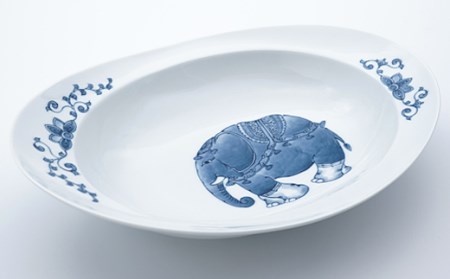 〈平戸松山窯〉みかわちカレー皿(象)