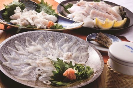 AA064ダイニングを白く彩る ガンバ(フグ)料理セット