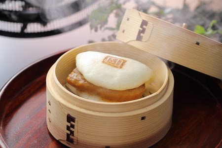 FG007 岩崎本舗 長崎角煮まんじゅう 12個入 (袋)