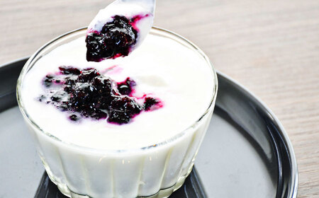 【年内配送】(12/23入金分まで)果肉ごろごろ手作りブルーベリージャム 200g×4個 / ジャム ブルーベリージャム ブルーベリー ベリー / 諫早市 / 横林ブルーベリー園 [AHCS001] 