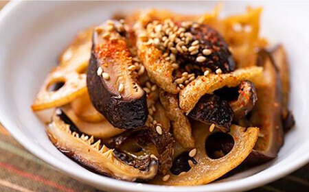 対馬 原木 どんこ 椎茸 140g (70g×2袋) 肉厚 しいたけ 乾燥 きのこ [WAI078]