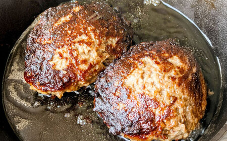 ふるさと納税 壱岐牛 ゴールドハンバーグ 150g×12個≪壱岐市≫[JBV034] ハンバーグ 牛 牛肉 和牛 小分け ギ.. 長崎県壱岐市 全12回定期便こやま牧場の壱岐牛ハンバーグ（化粧箱５個入）≪壱岐市