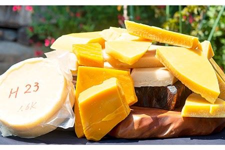 先行予約】日本蜜蜂 ミツロウ 2kg 【2026年6月中旬以降順次発送 