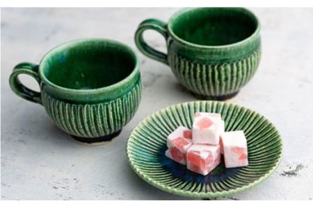 織部釉のカップ＆ソーサー ペア / 陶器 キッチン用品 ギフト 贈り物