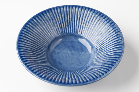 しのぎ 皿 しのぎ深鉢 23cm ルリ釉 [抱星窯 長崎県 東彼杵町 hs42bag390003]