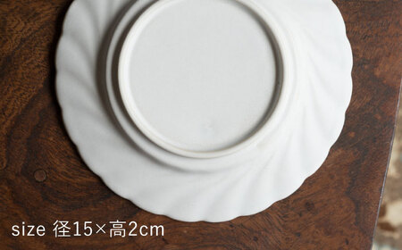 【波佐見焼】輪花丸皿 白マット 2枚セット 食器 皿【イロドリ】[KE52] 波佐見焼